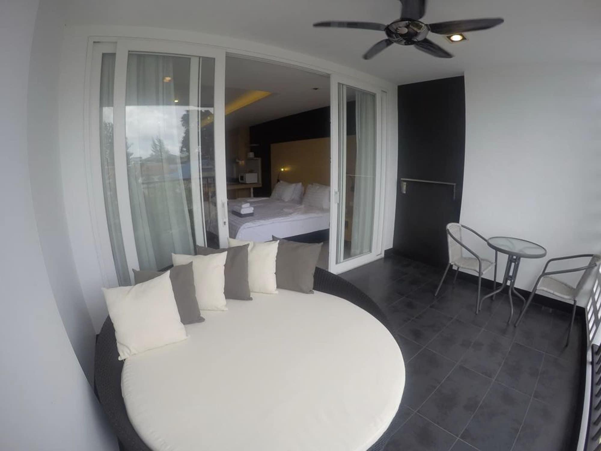 Vivace Hotel Kamala Beach Eksteriør billede
