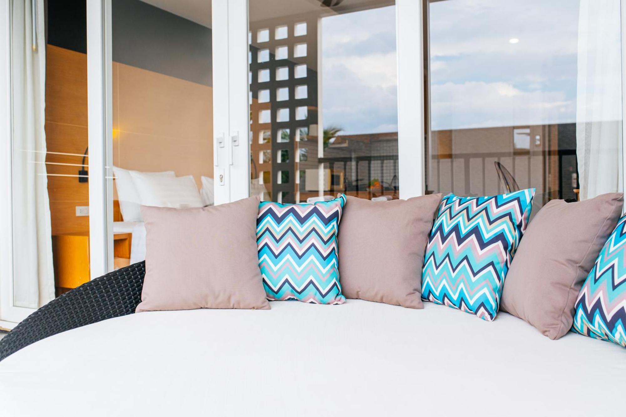 Vivace Hotel Kamala Beach Eksteriør billede